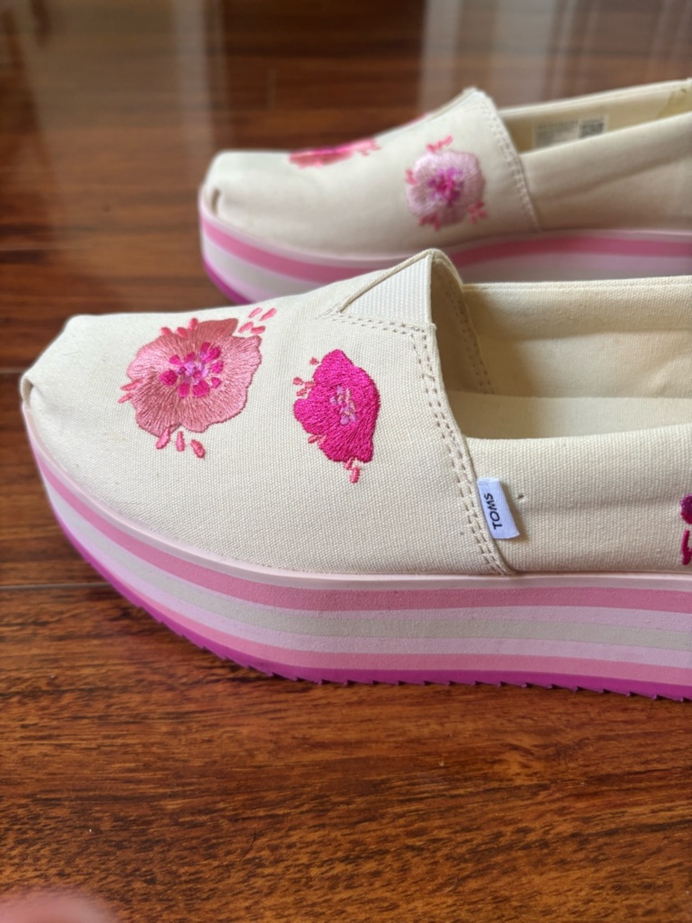 TOMS Cream Canvas Platform Slip-Ons with Pink Floral Embroidery - Picture 3 of 12
